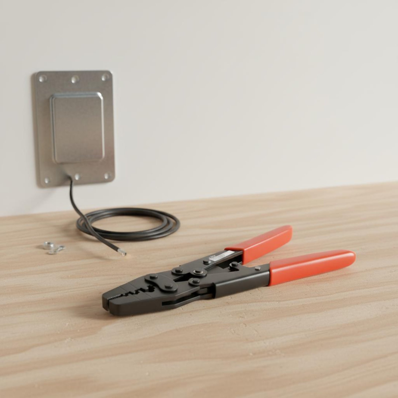 Ratchet Crimping Plier Labor-S - đánh giá và giá Pliers